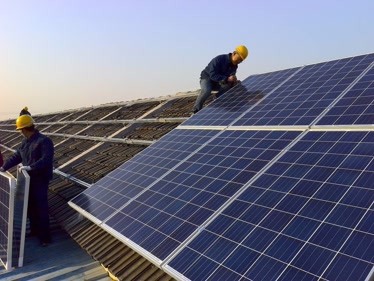 钟宝申：建议制定农村光伏与建筑结合的规划标准