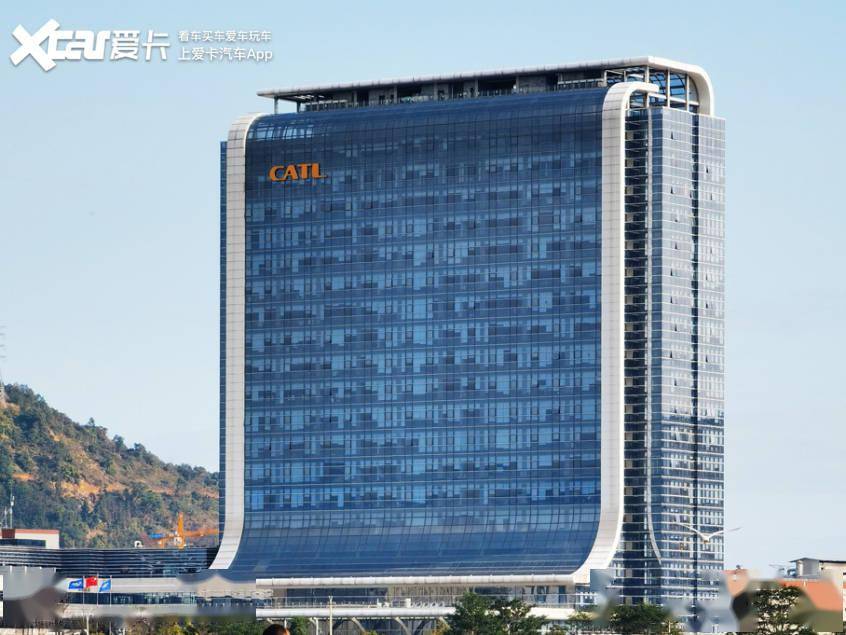 香港中华煤气与申能集团签订合作框架协议，推动两地绿色甲醇、氢能市场发展