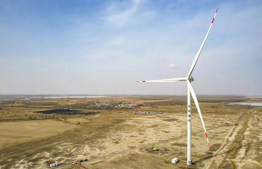 内蒙古新能源装机并网规模突破1亿千瓦
