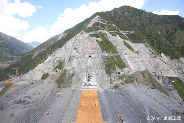 高海拔水电站是怎么建成的？