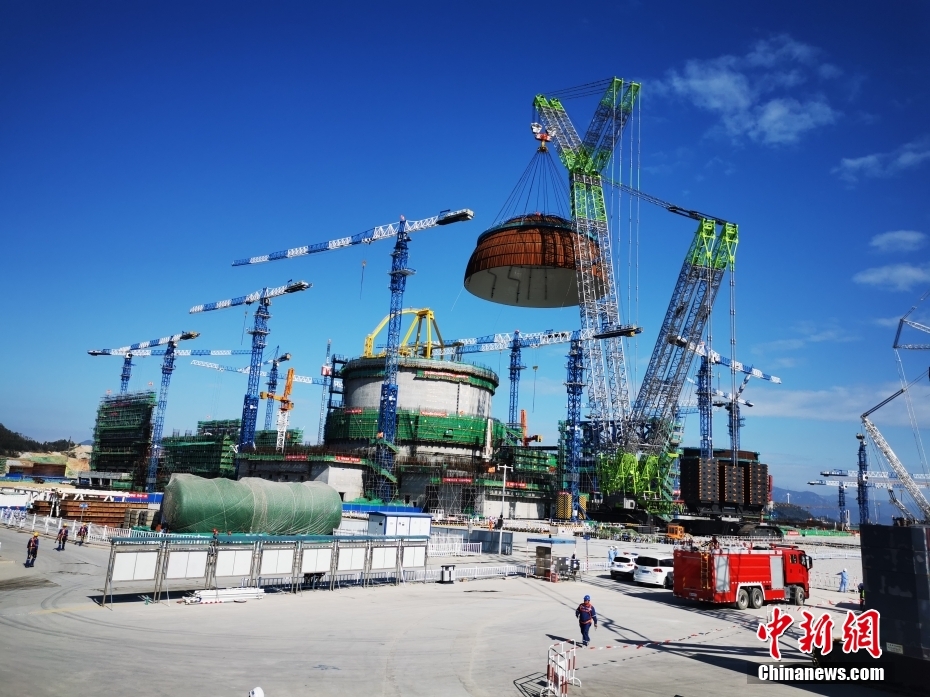 中核集团田湾核电8号机组穹顶球冠吊装成功