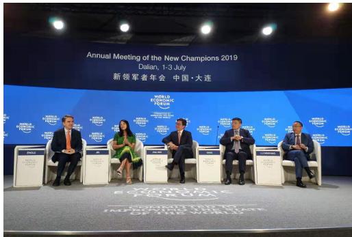 隆基夏季达沃斯声音:协同创新与技术进步,推动可持续价值链打造