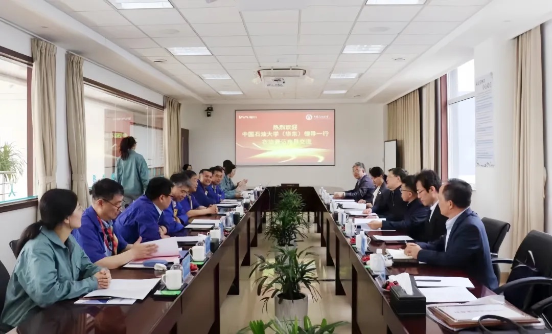 中国石油与哈方签署多项能源合作协议