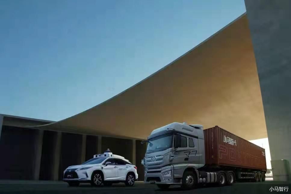 自动驾驶企业推进IPO 大规模商用持续提速