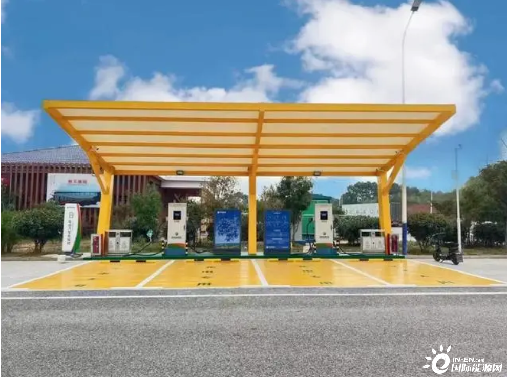 加快构建高质量充电基础设施