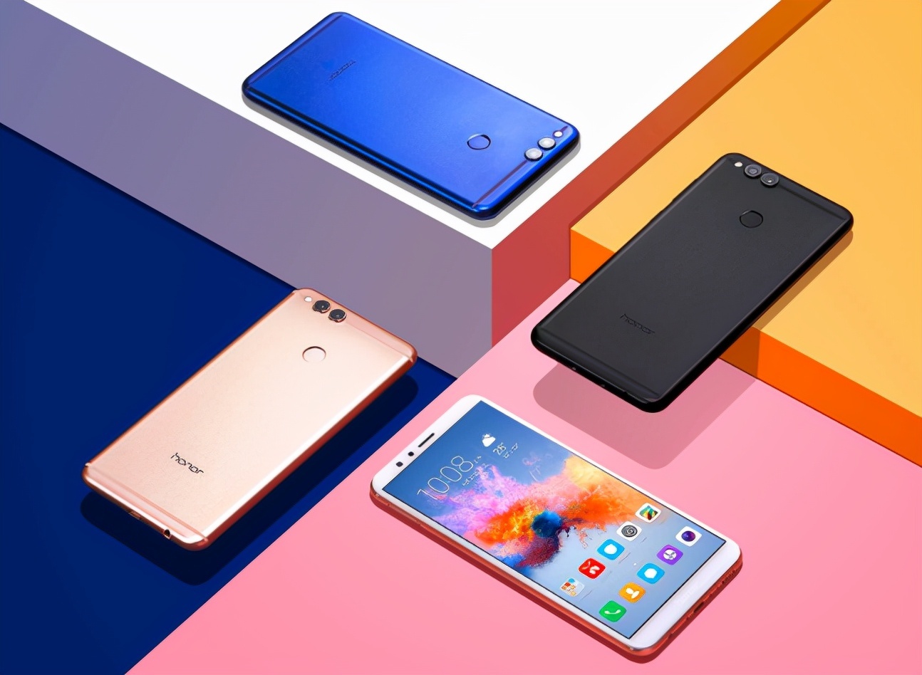 荣耀回应上市传闻：计划四季度启动股份制改革 适时启动IPO流程