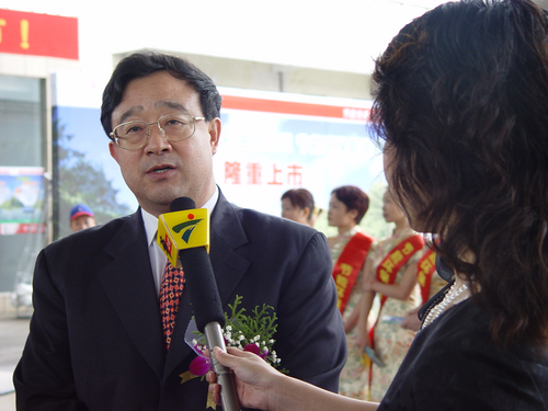 中国石化启动“清净守护长江”社会责任行动