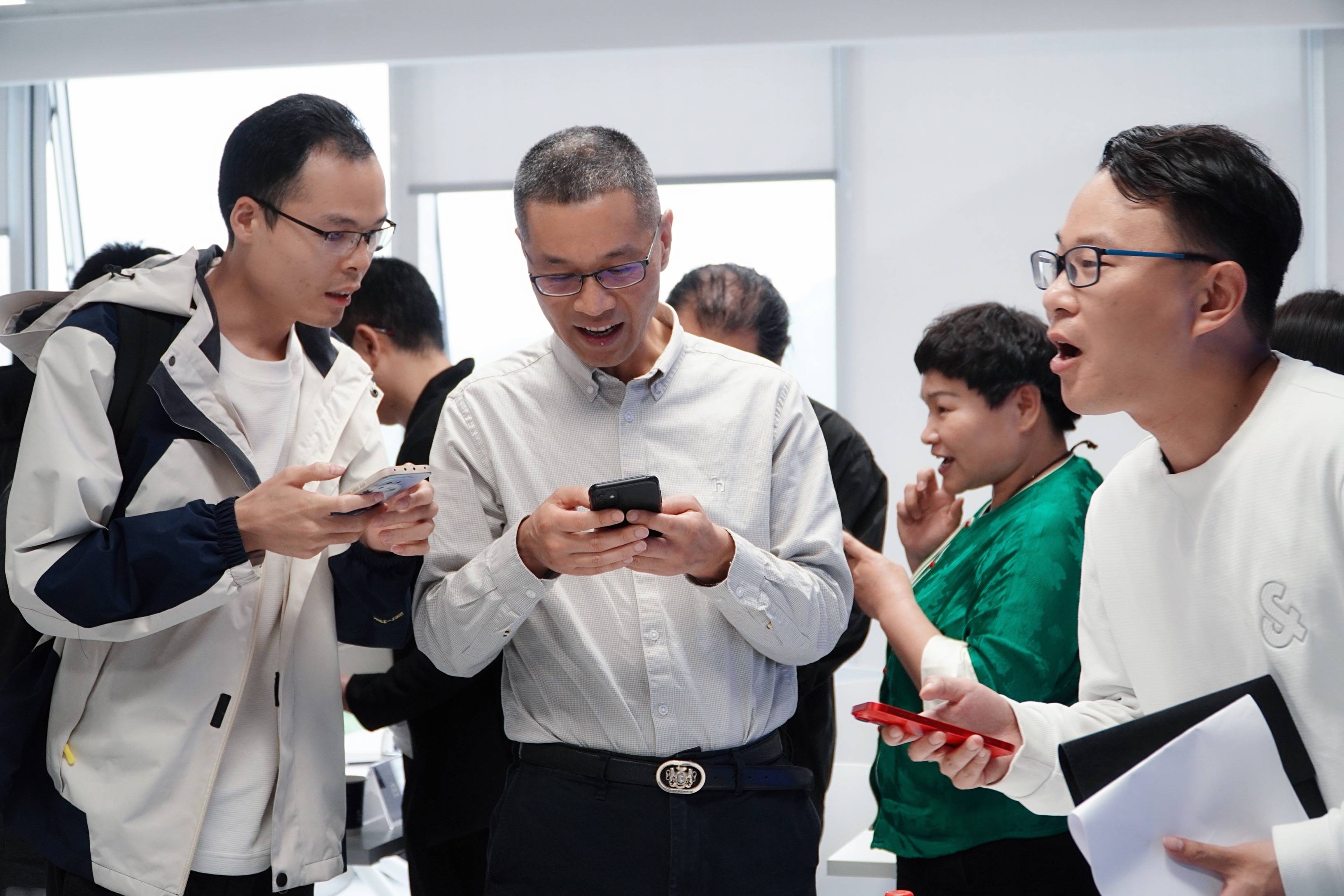 私募股权创投基金耐心“陪跑”赋能企业向“新”成长