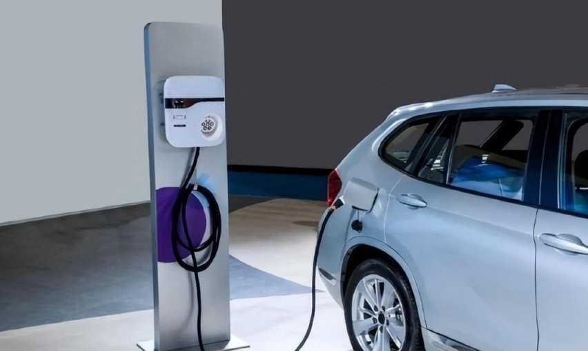 高速公路电动汽车充电量创新高