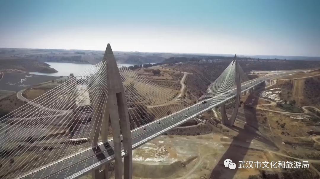 武汉长江大桥，67岁生日快乐！