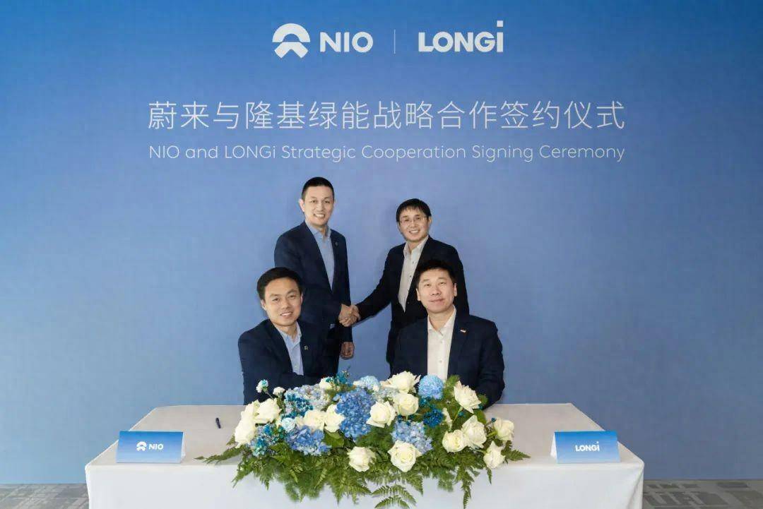 钟宝申：坚定BC技术路线，隆基的“三九天”已经过去