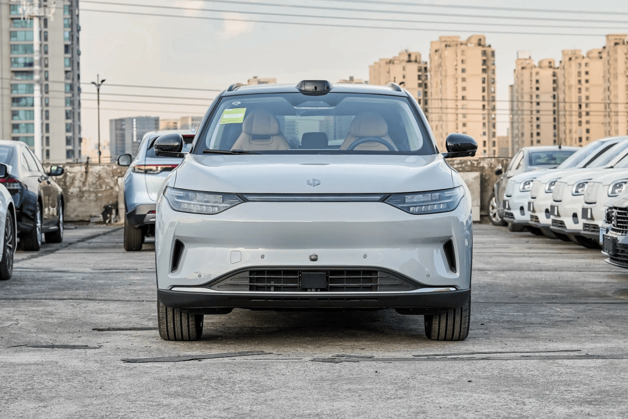 中国一汽×零跑汽车：双向赋能开启新能源汽车产业协同新篇章