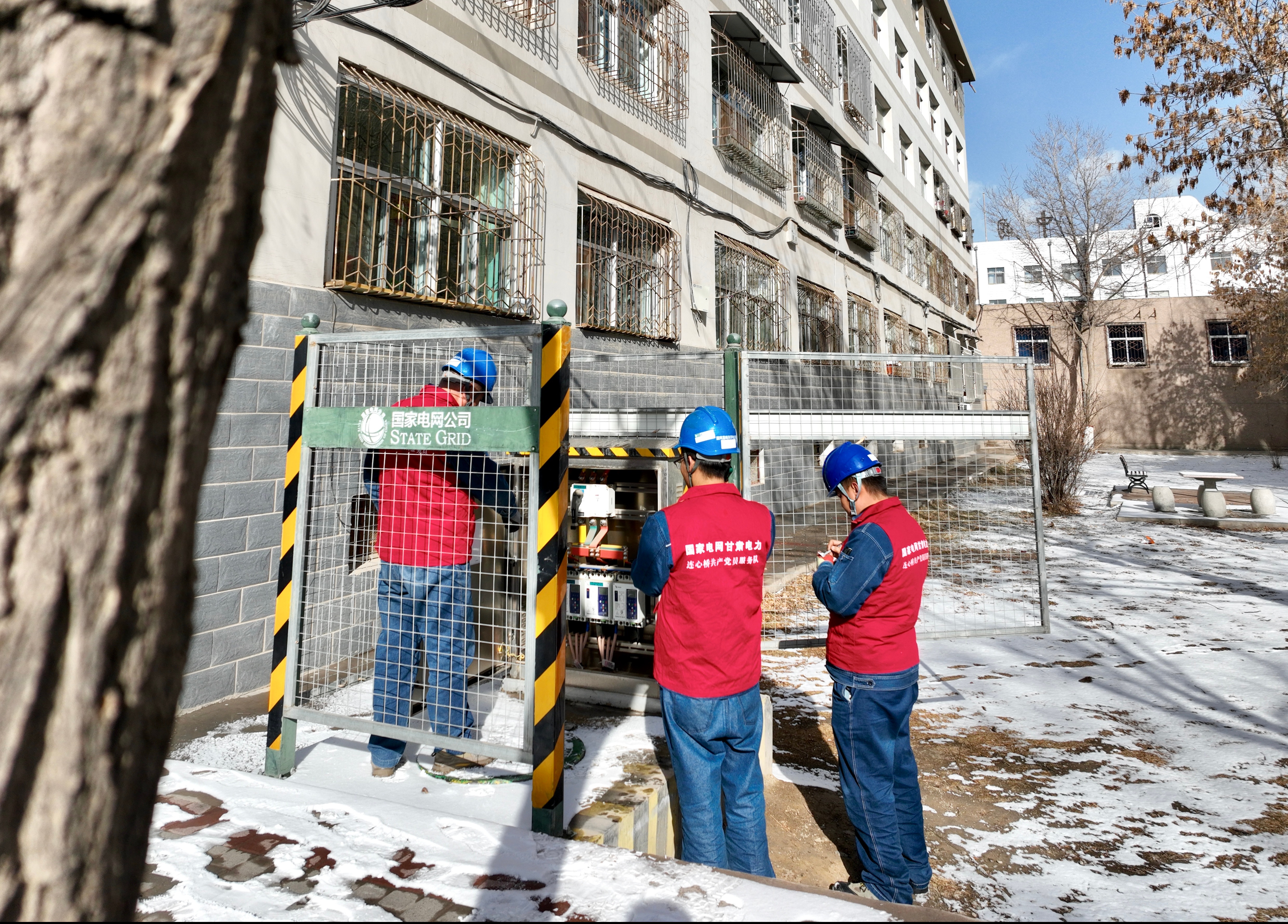 国网济源供电公司:应对高温度夏峰加强运维管理和风险防控